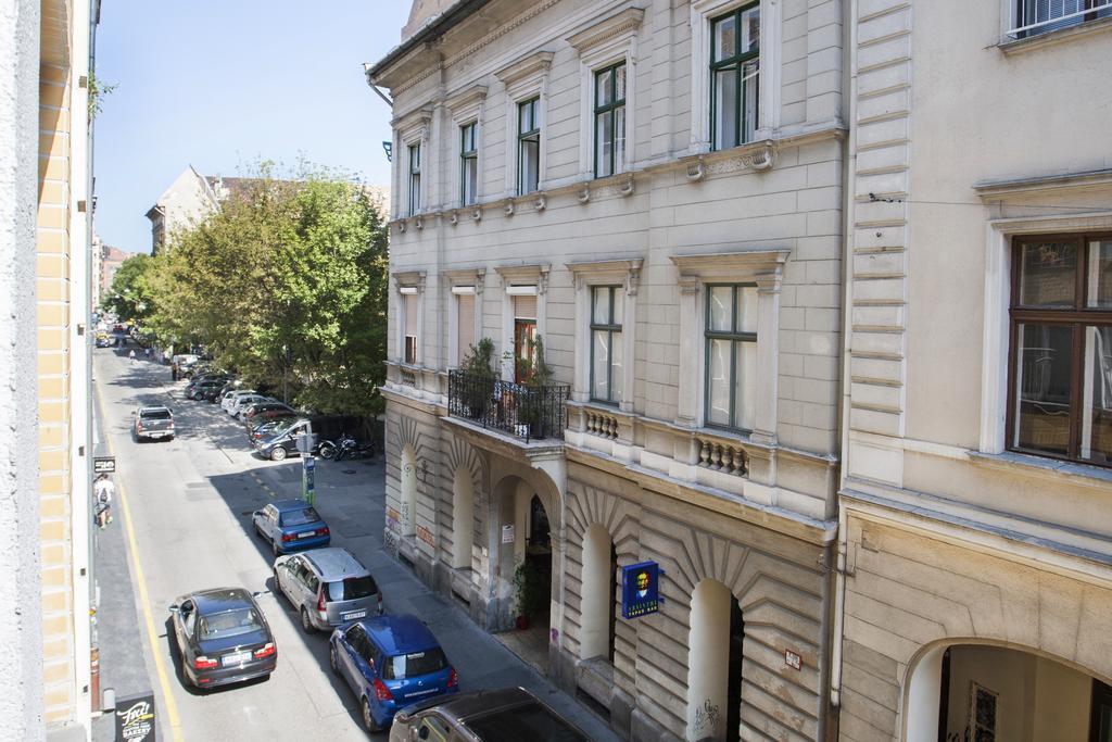 Gabriella Studio In The Downtown. — Fotók 1
